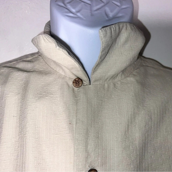 Paradise Blue,M, silk embroidered button front hem vents tropical Hawaiian shirt - Picture 5 of 11